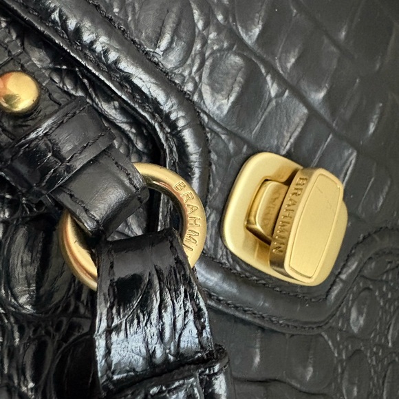 RARE Brahmin Black Croc-Embossed Crossbody Bag - Picture 3 of 12